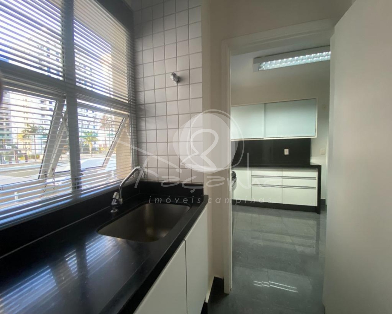 Apartamento à venda com 3 quartos, 134m² - Foto 21