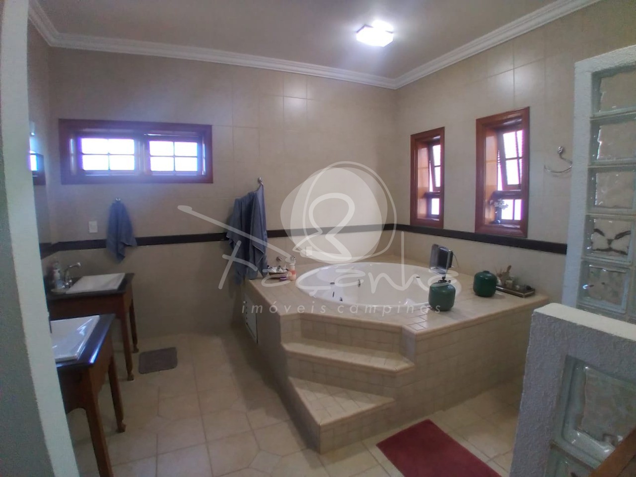 Casa de Condomínio à venda com 4 quartos, 380m² - Foto 22