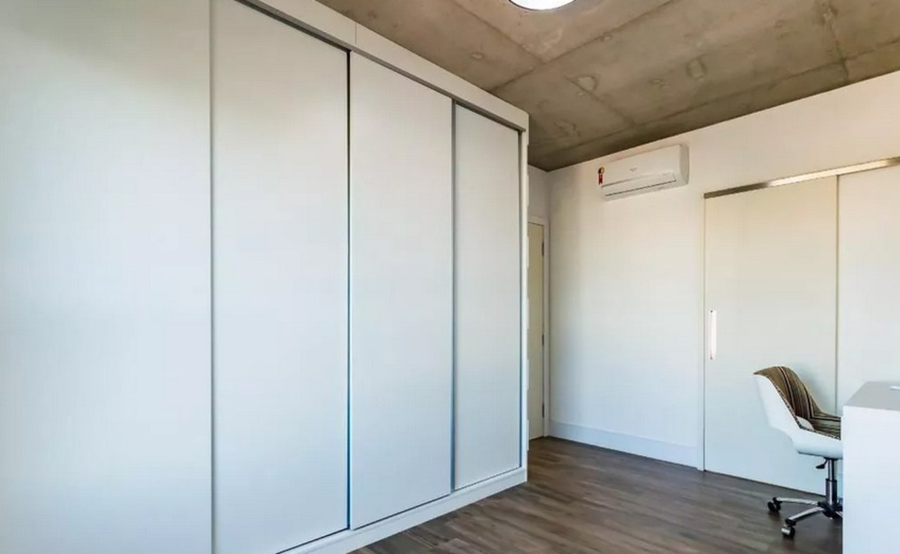 Apartamento à venda com 2 quartos, 70m² - Foto 3