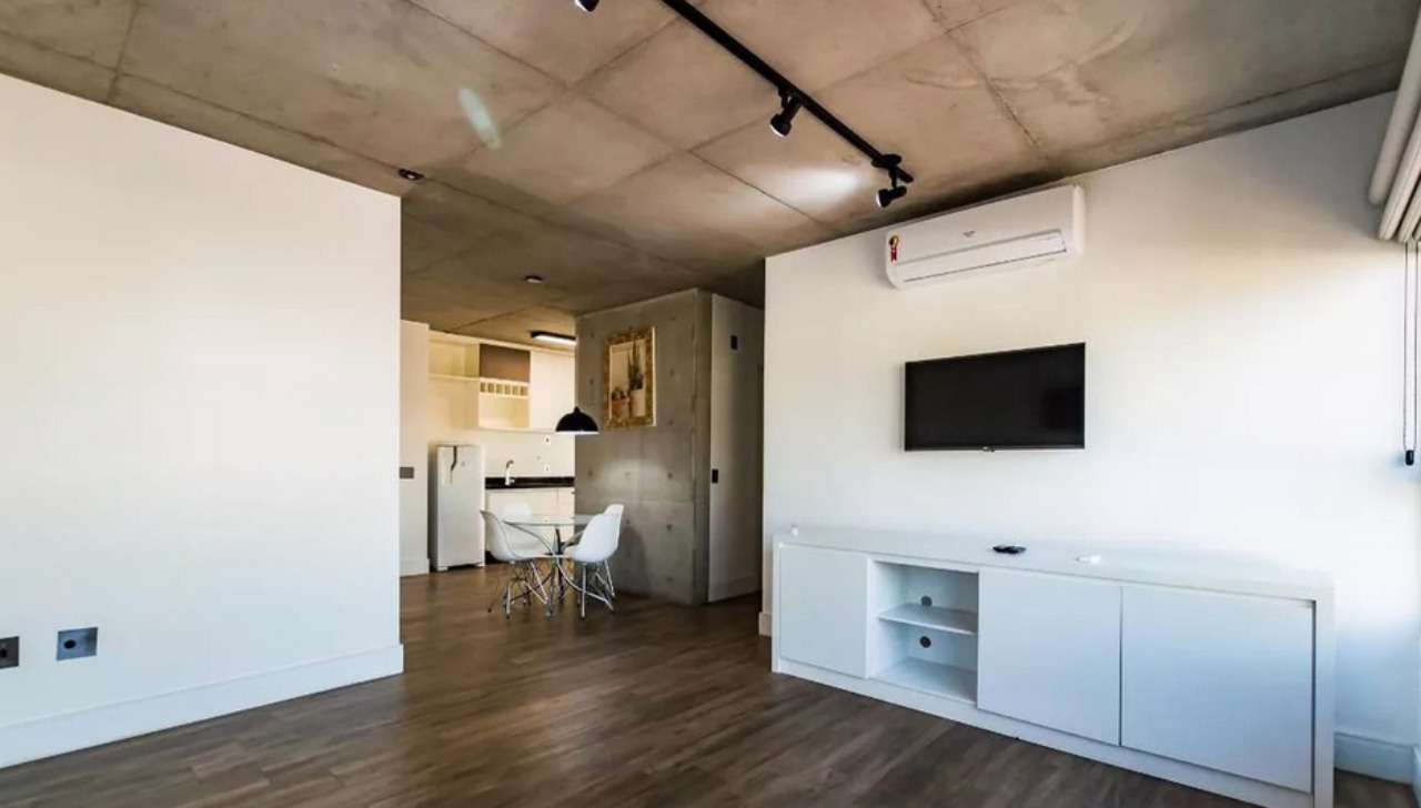 Apartamento à venda com 2 quartos, 70m² - Foto 1