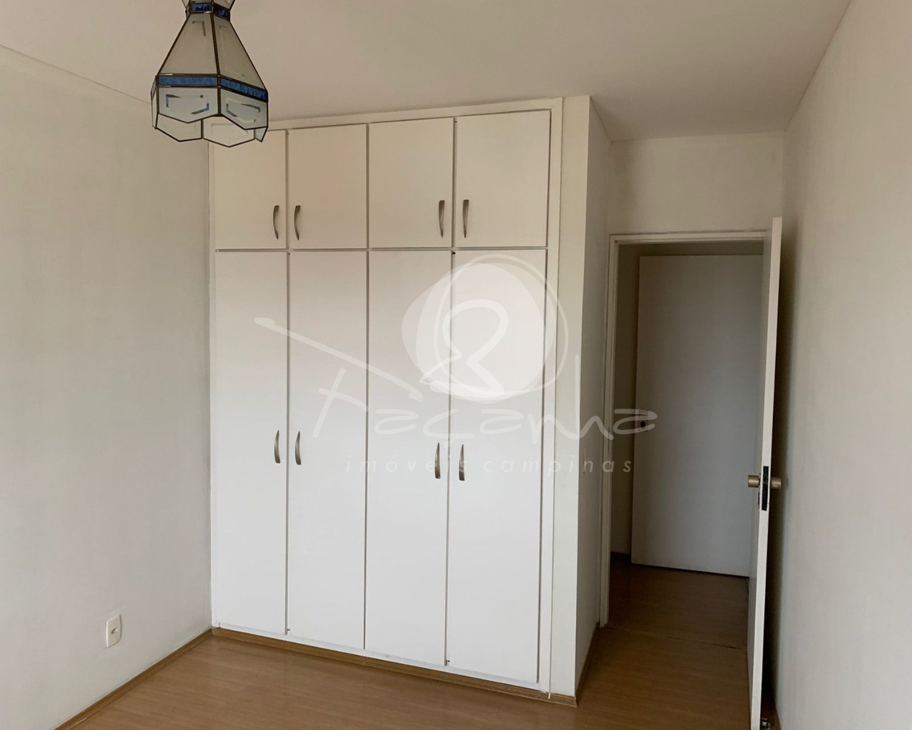 Apartamento à venda com 4 quartos, 240m² - Foto 12