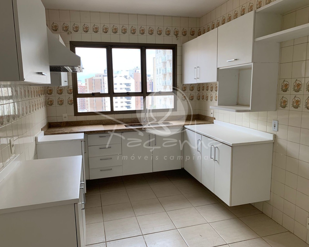 Apartamento à venda com 4 quartos, 240m² - Foto 26