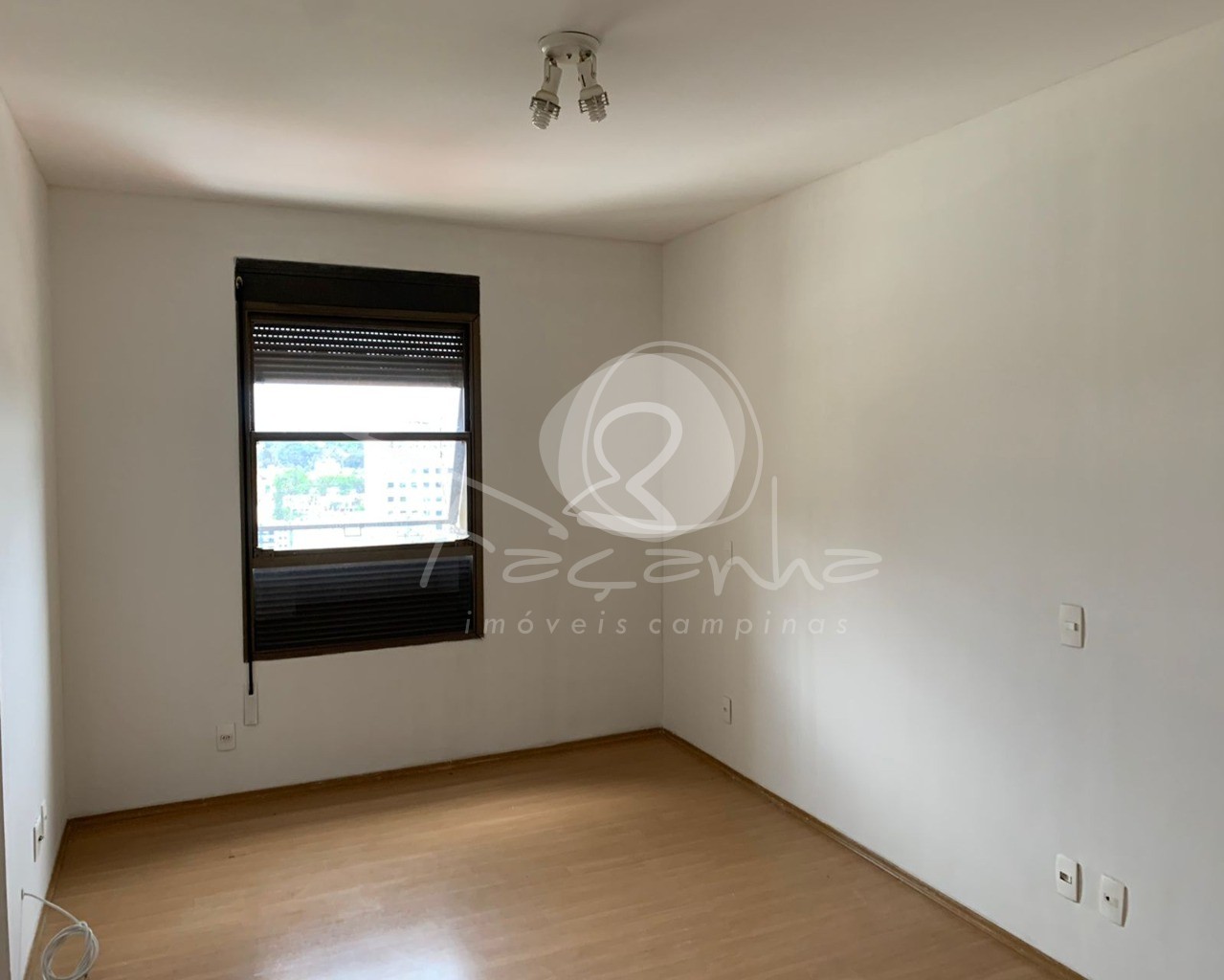 Apartamento à venda com 4 quartos, 240m² - Foto 15