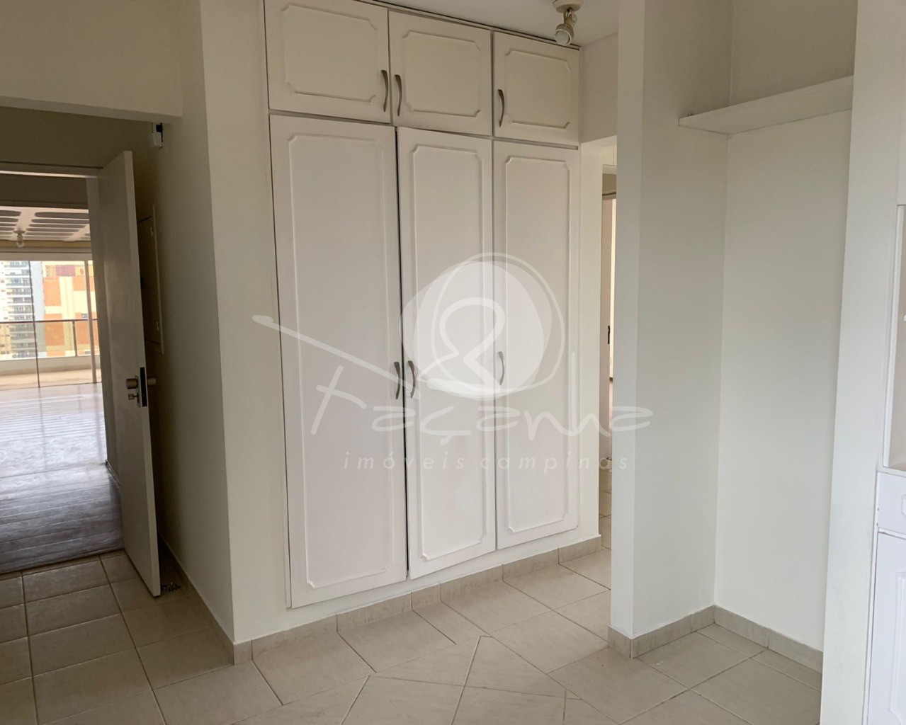 Apartamento à venda com 4 quartos, 240m² - Foto 22