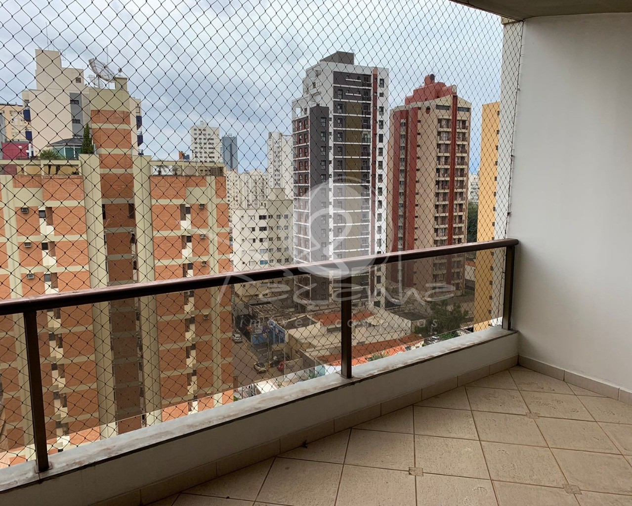 Apartamento à venda com 4 quartos, 240m² - Foto 7