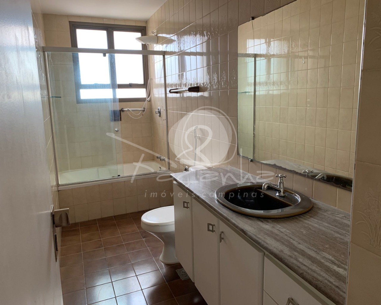 Apartamento à venda com 4 quartos, 240m² - Foto 18