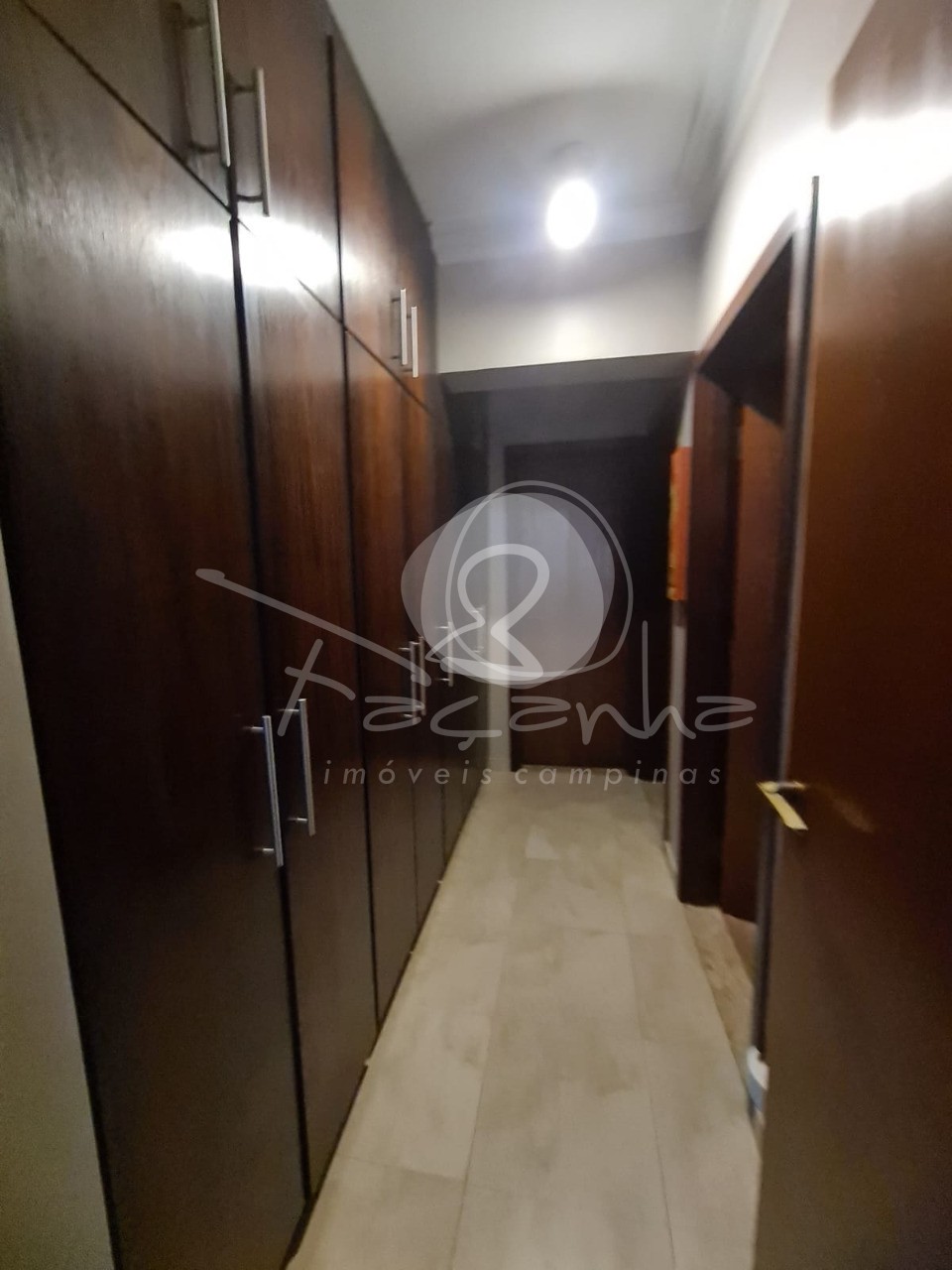 Apartamento à venda com 3 quartos, 146m² - Foto 9