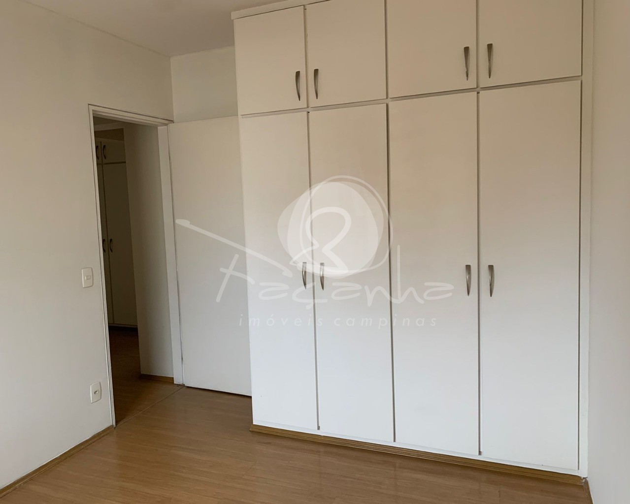 Apartamento à venda com 4 quartos, 240m² - Foto 20