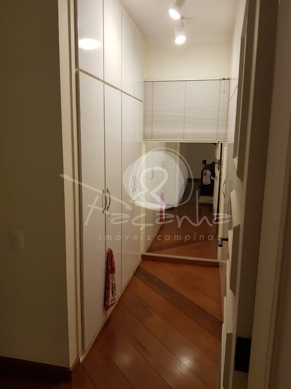 Apartamento à venda com 3 quartos, 154m² - Foto 7