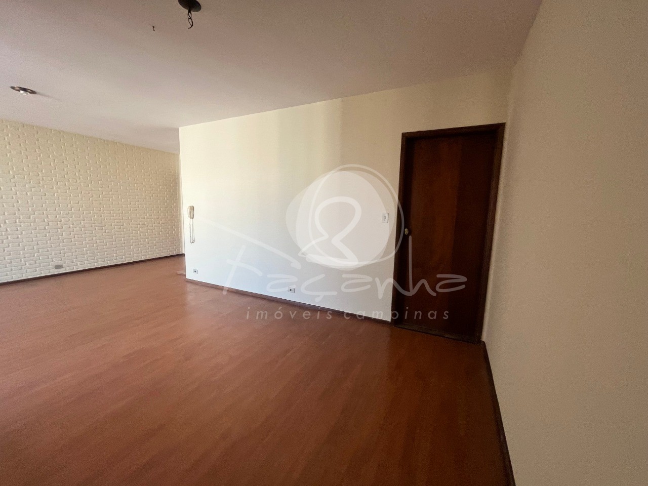 Apartamento à venda com 3 quartos, 145m² - Foto 4