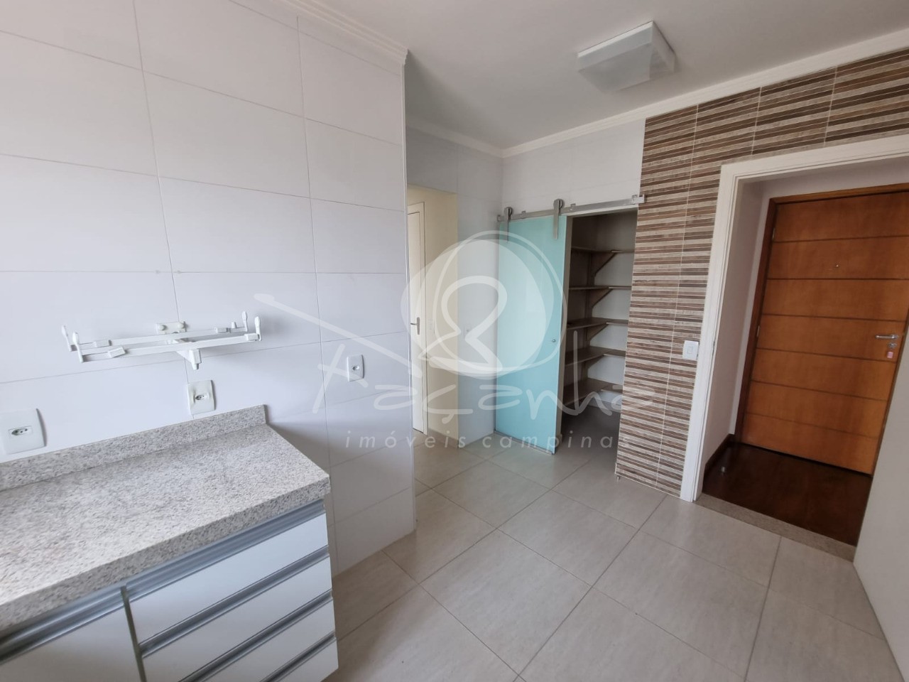 Apartamento à venda com 3 quartos, 110m² - Foto 12