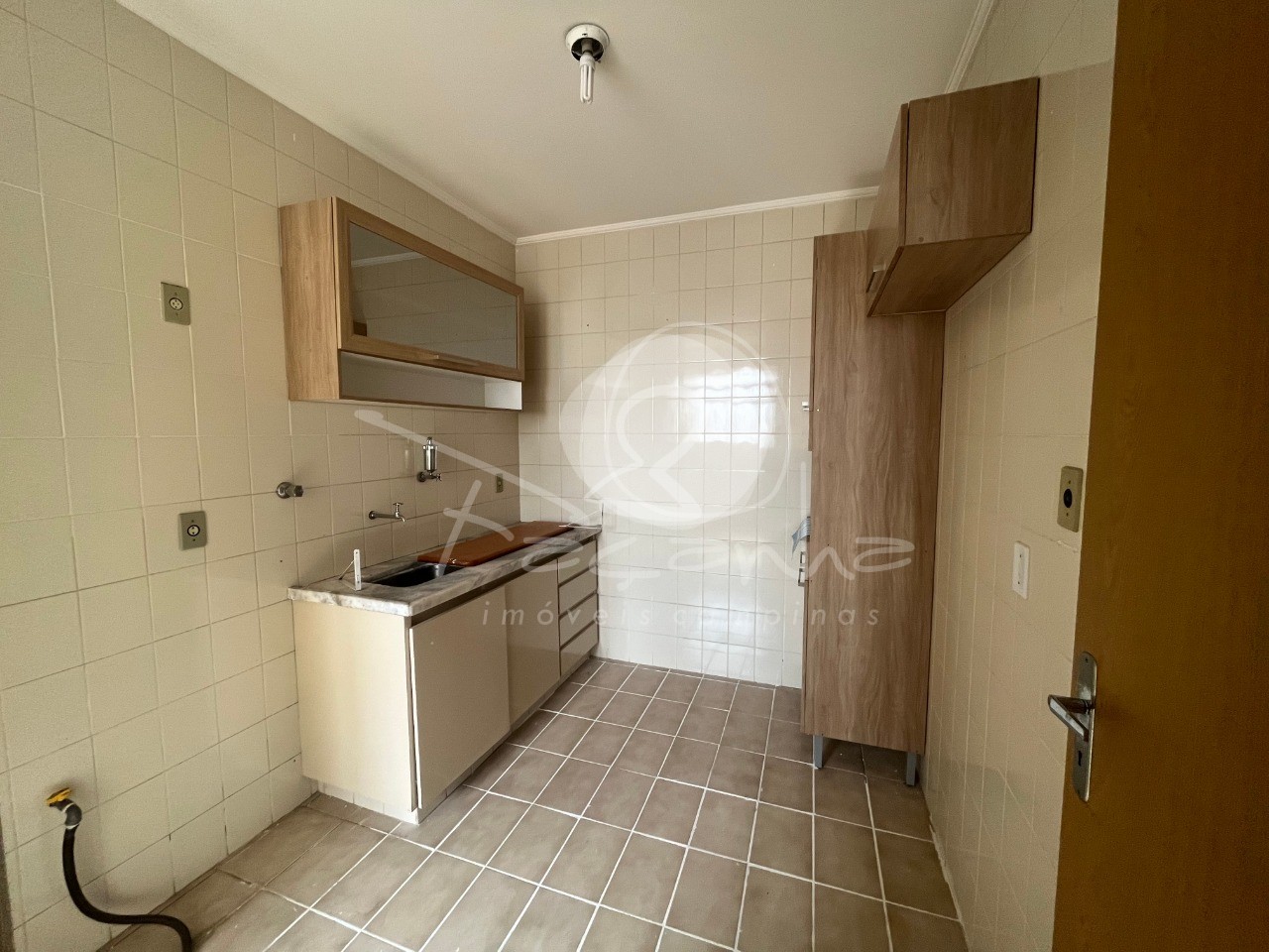 Apartamento à venda com 1 quarto, 60m² - Foto 11