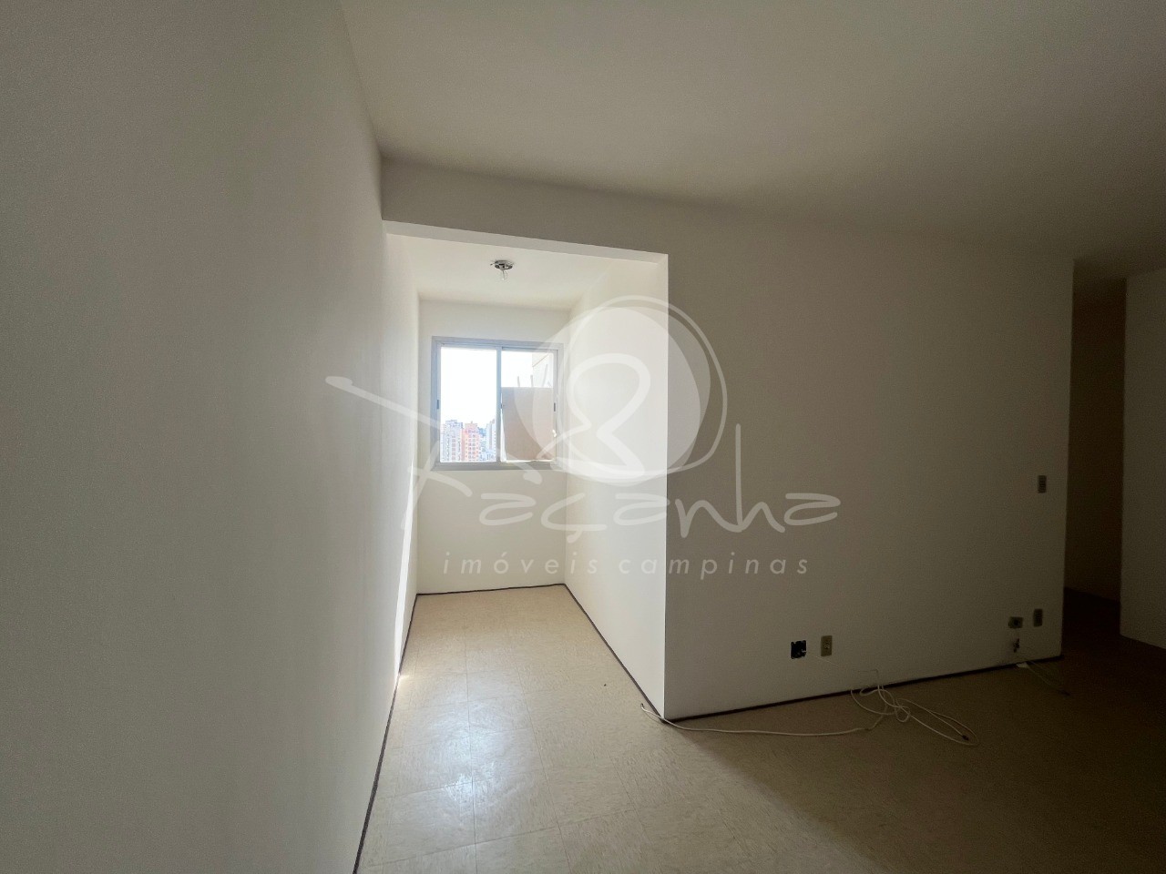 Apartamento à venda com 1 quarto, 60m² - Foto 5