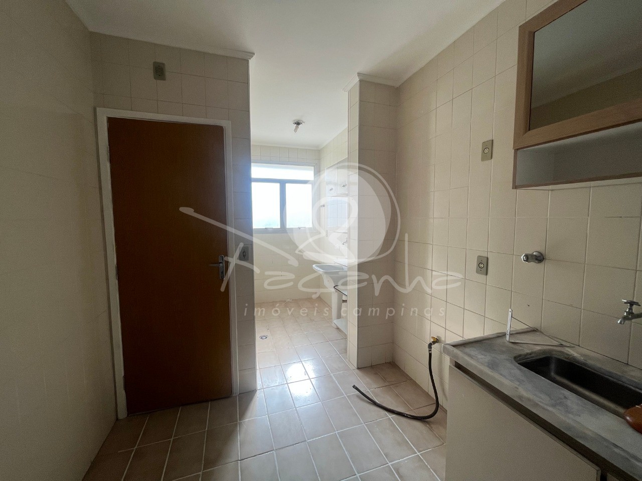 Apartamento à venda com 1 quarto, 60m² - Foto 12