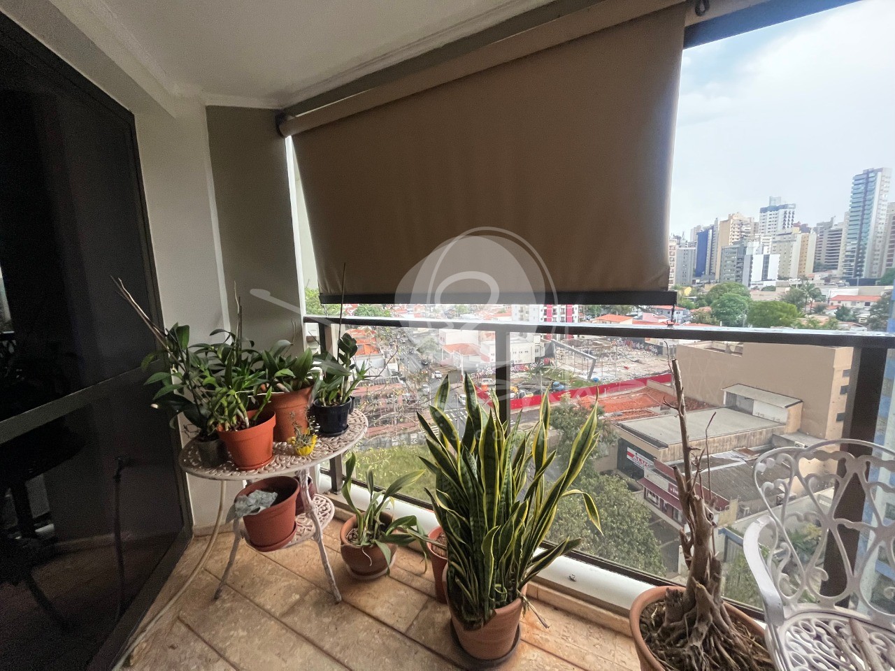 Apartamento à venda com 3 quartos, 207m² - Foto 5