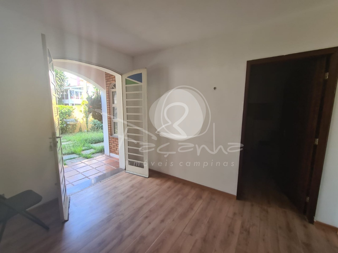 Sobrado à venda com 4 quartos, 280m² - Foto 4