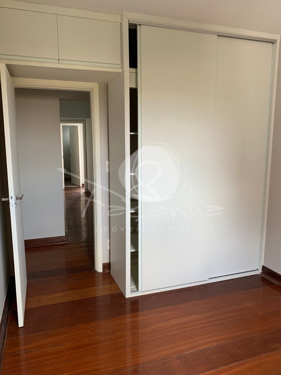 Apartamento à venda com 4 quartos, 184m² - Foto 12