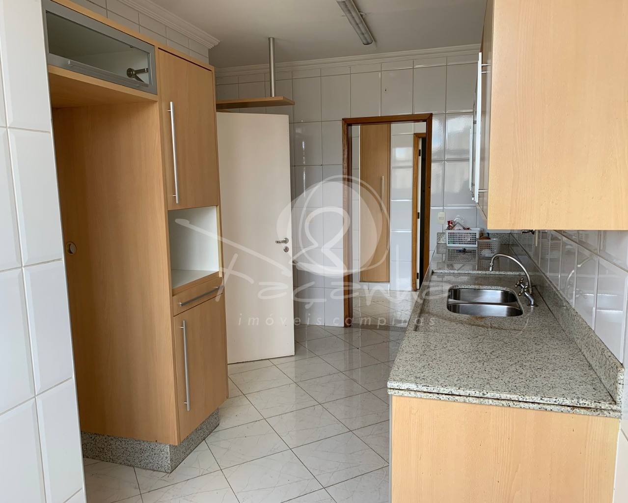 Apartamento à venda com 4 quartos, 380m² - Foto 32