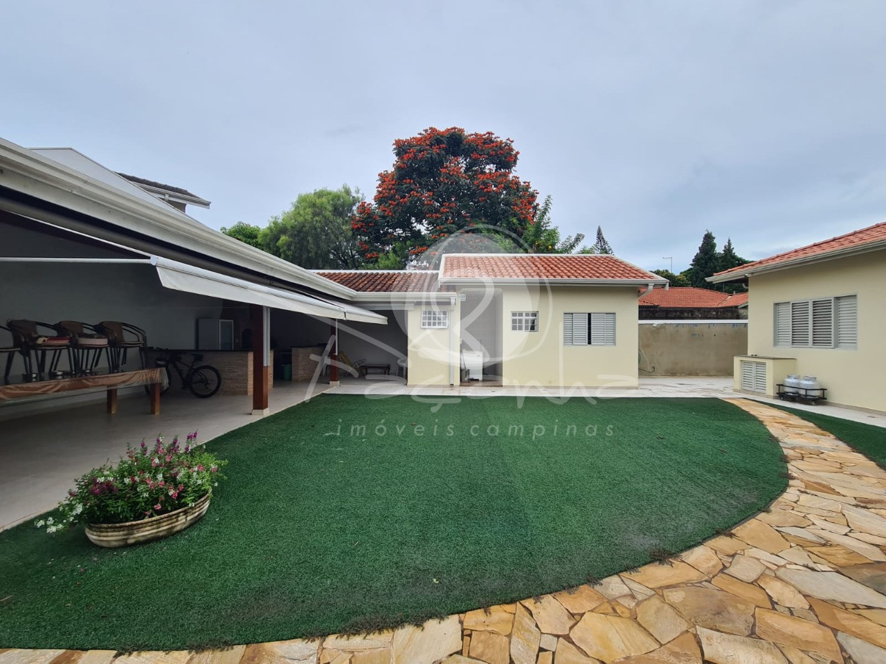 Casa à venda com 4 quartos, 241m² - Foto 45