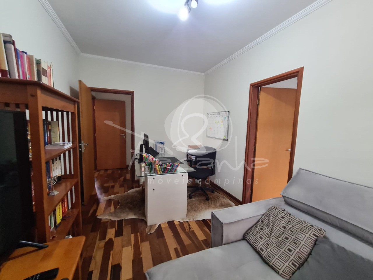 Casa à venda com 4 quartos, 241m² - Foto 12