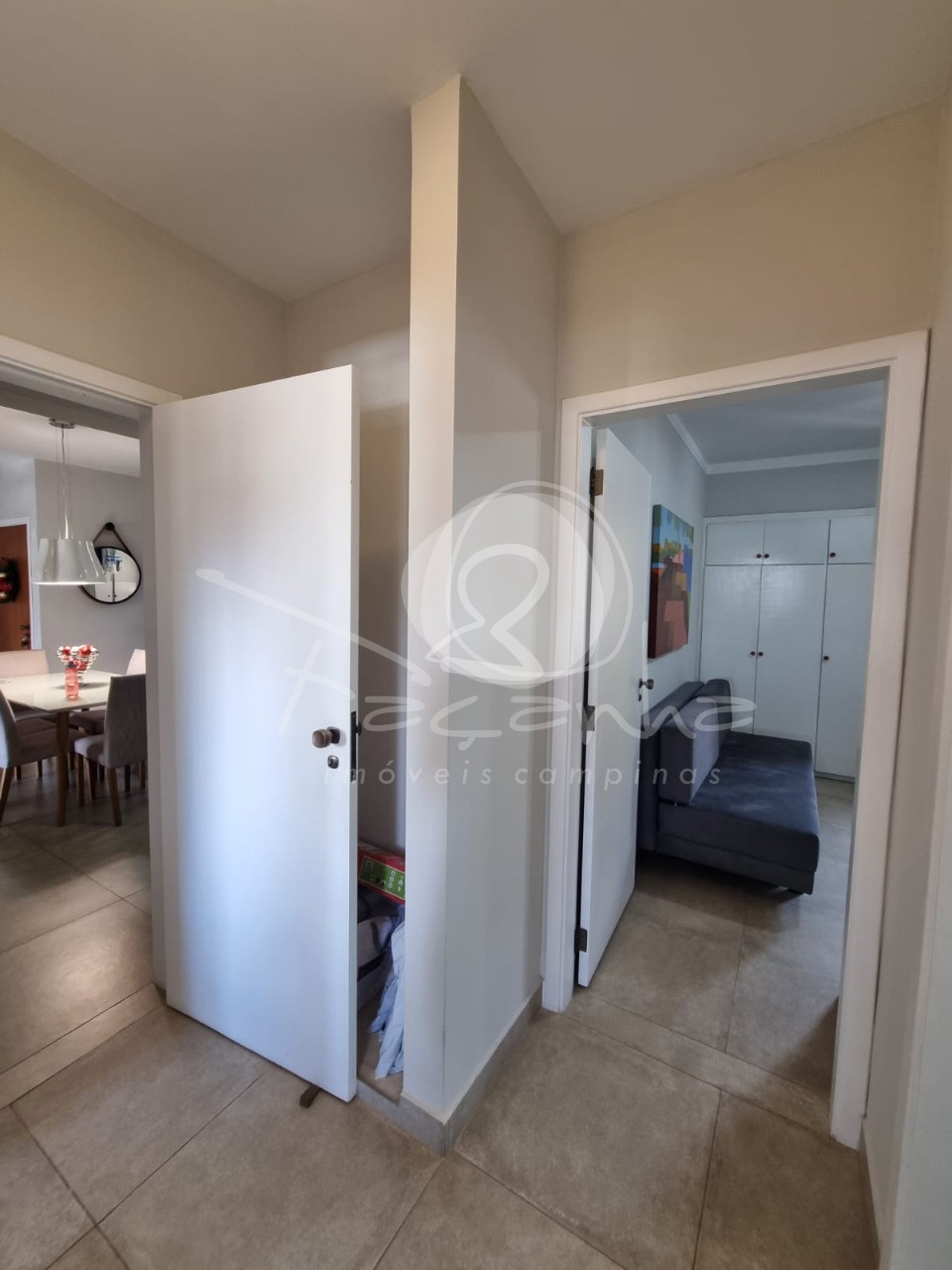 Apartamento à venda com 3 quartos, 107m² - Foto 7