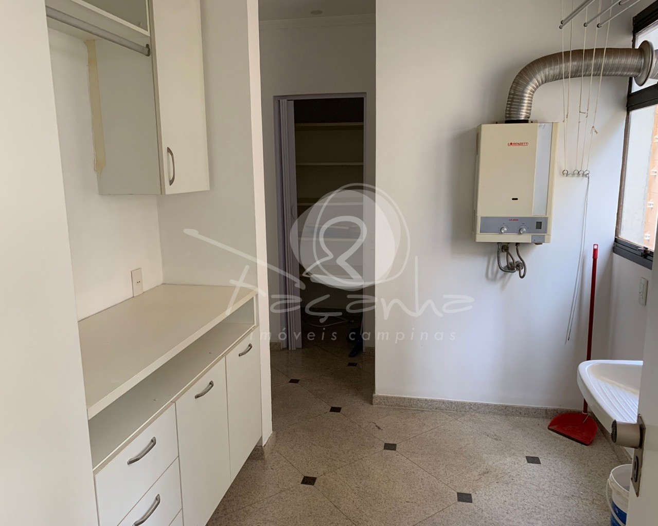 Apartamento para alugar com 4 quartos, 300m² - Foto 37