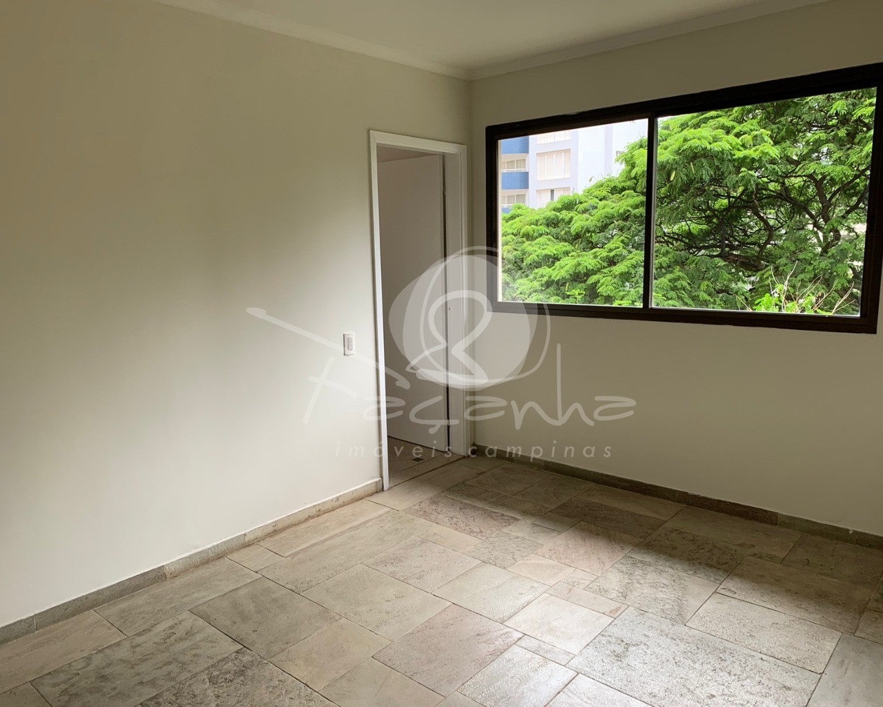 Apartamento para alugar com 4 quartos, 300m² - Foto 31