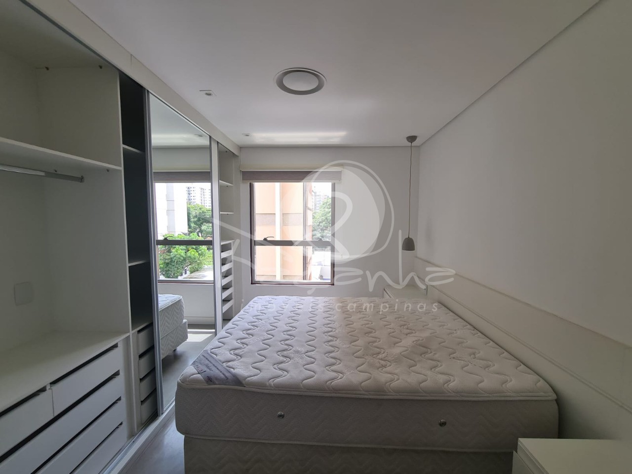 Apartamento à venda com 2 quartos, 70m² - Foto 13