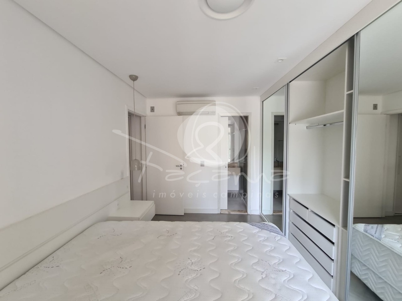 Apartamento à venda com 2 quartos, 70m² - Foto 15