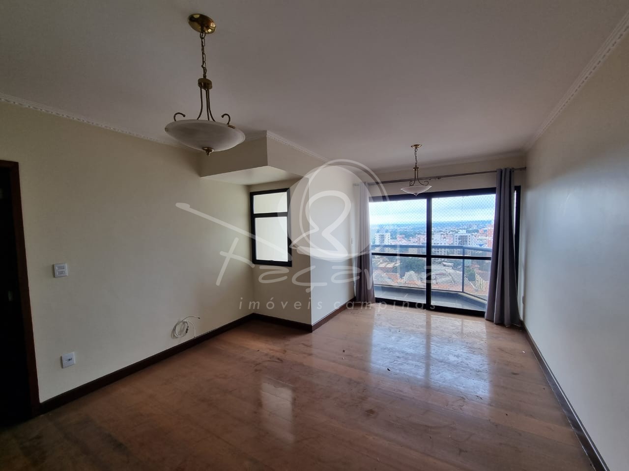 Apartamento à venda com 3 quartos, 86m² - Foto 1