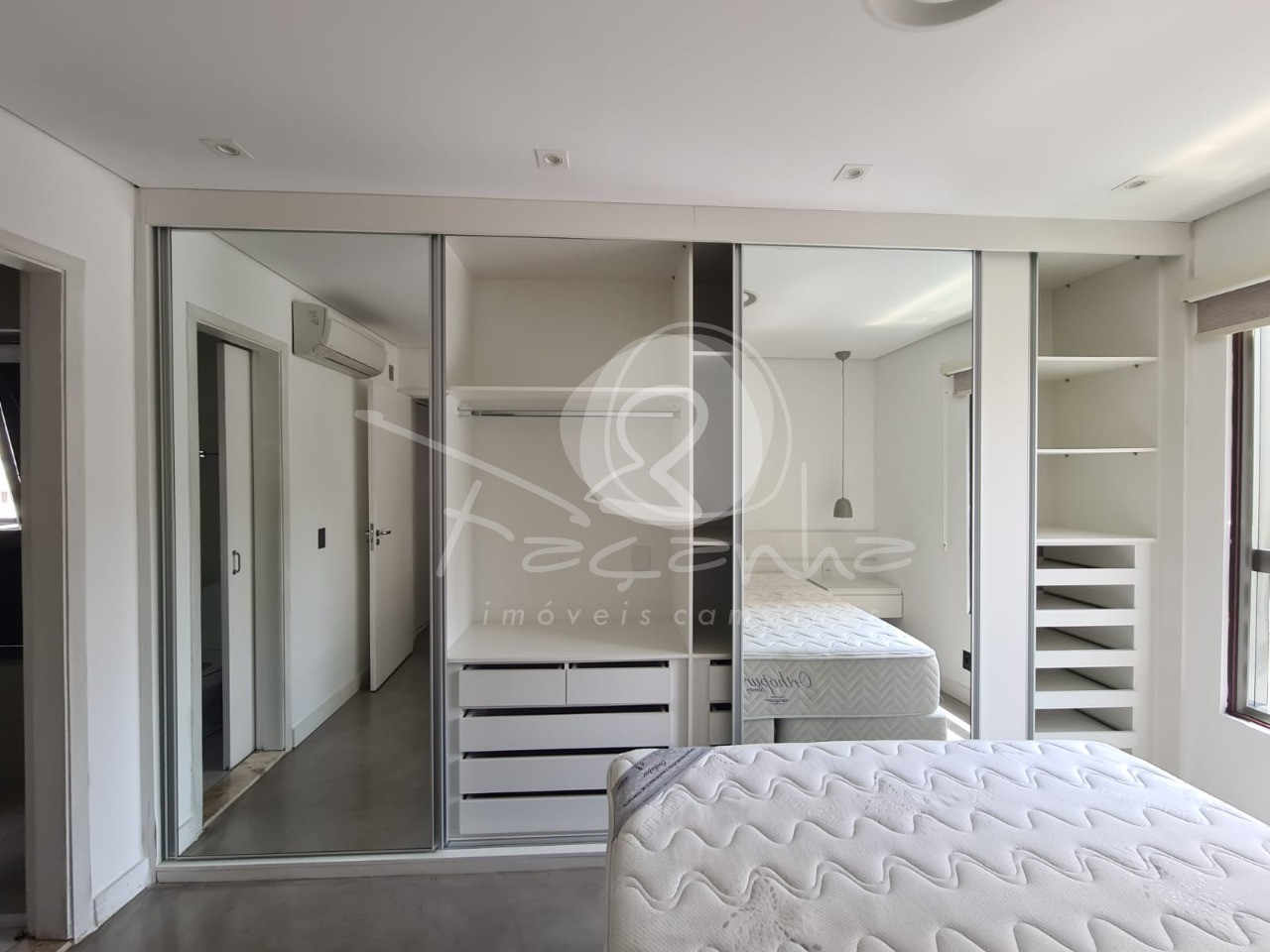 Apartamento à venda com 2 quartos, 70m² - Foto 12