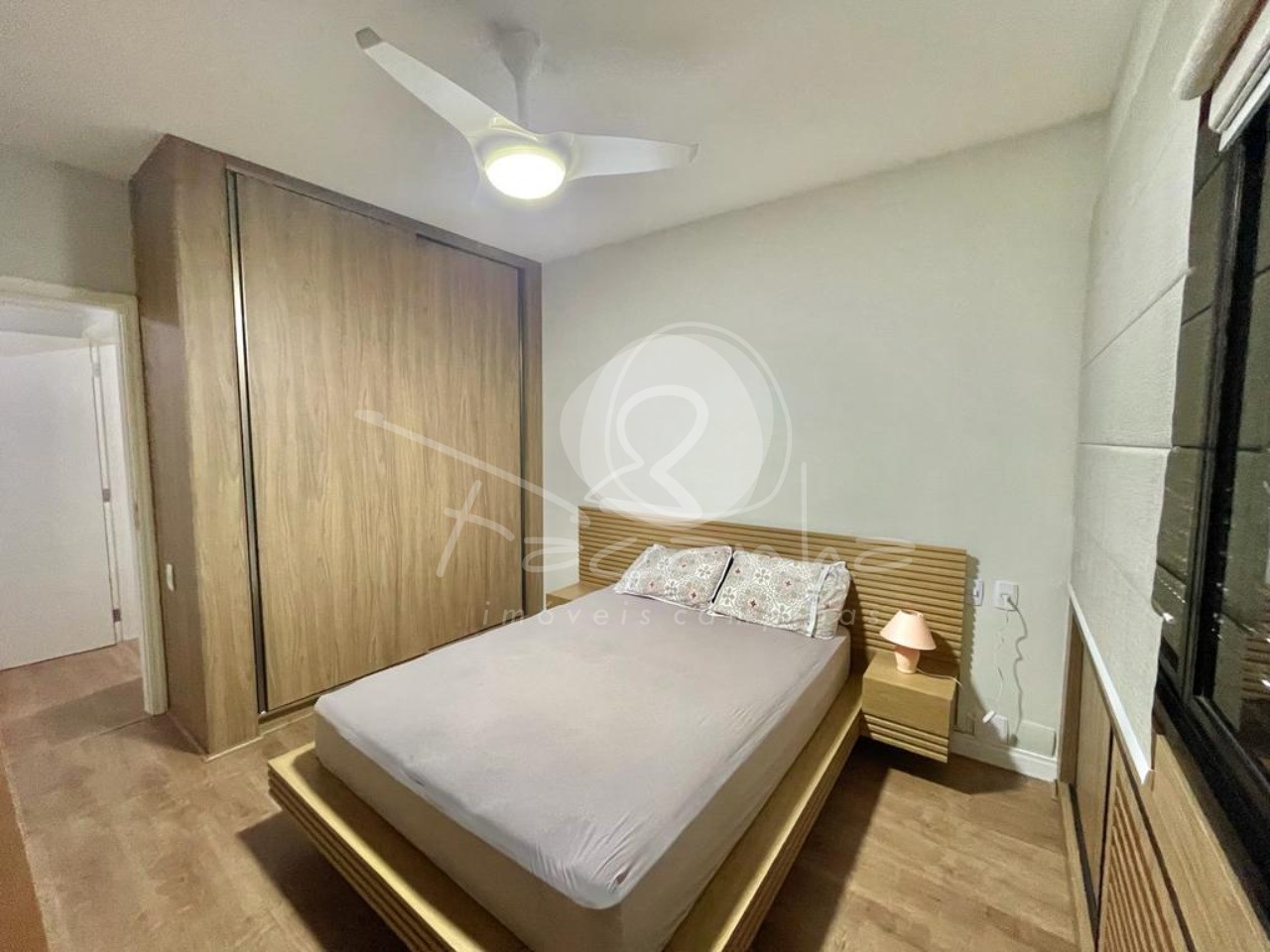 Apartamento à venda com 3 quartos, 143m² - Foto 9