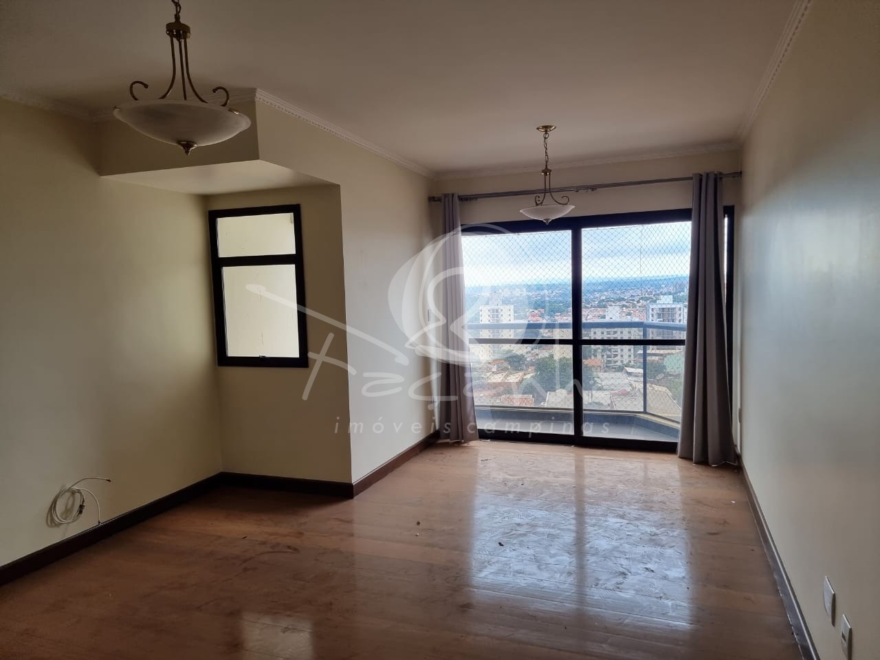 Apartamento à venda com 3 quartos, 86m² - Foto 2