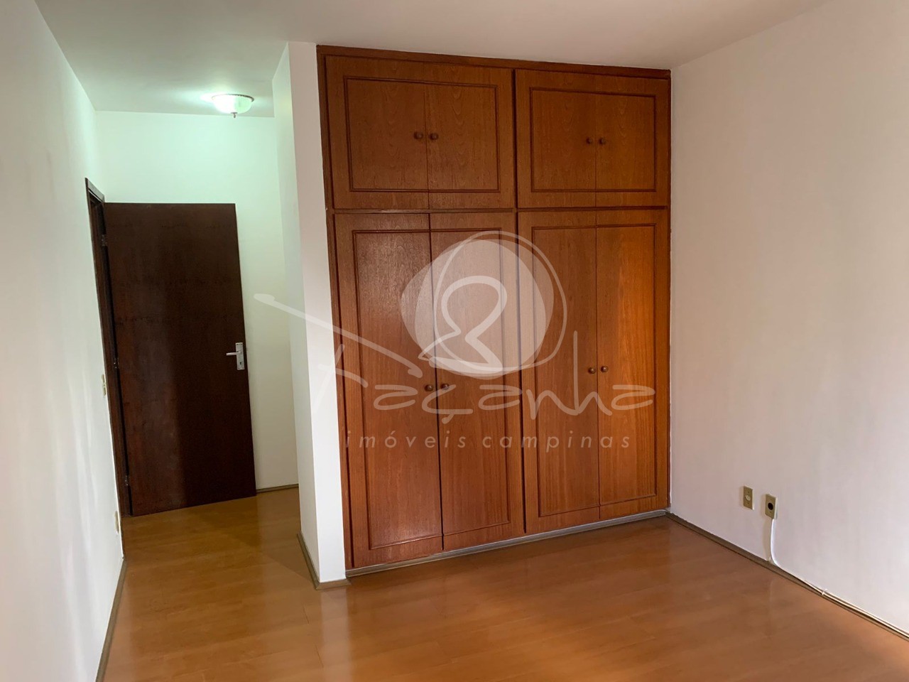 Apartamento à venda com 3 quartos, 140m² - Foto 12