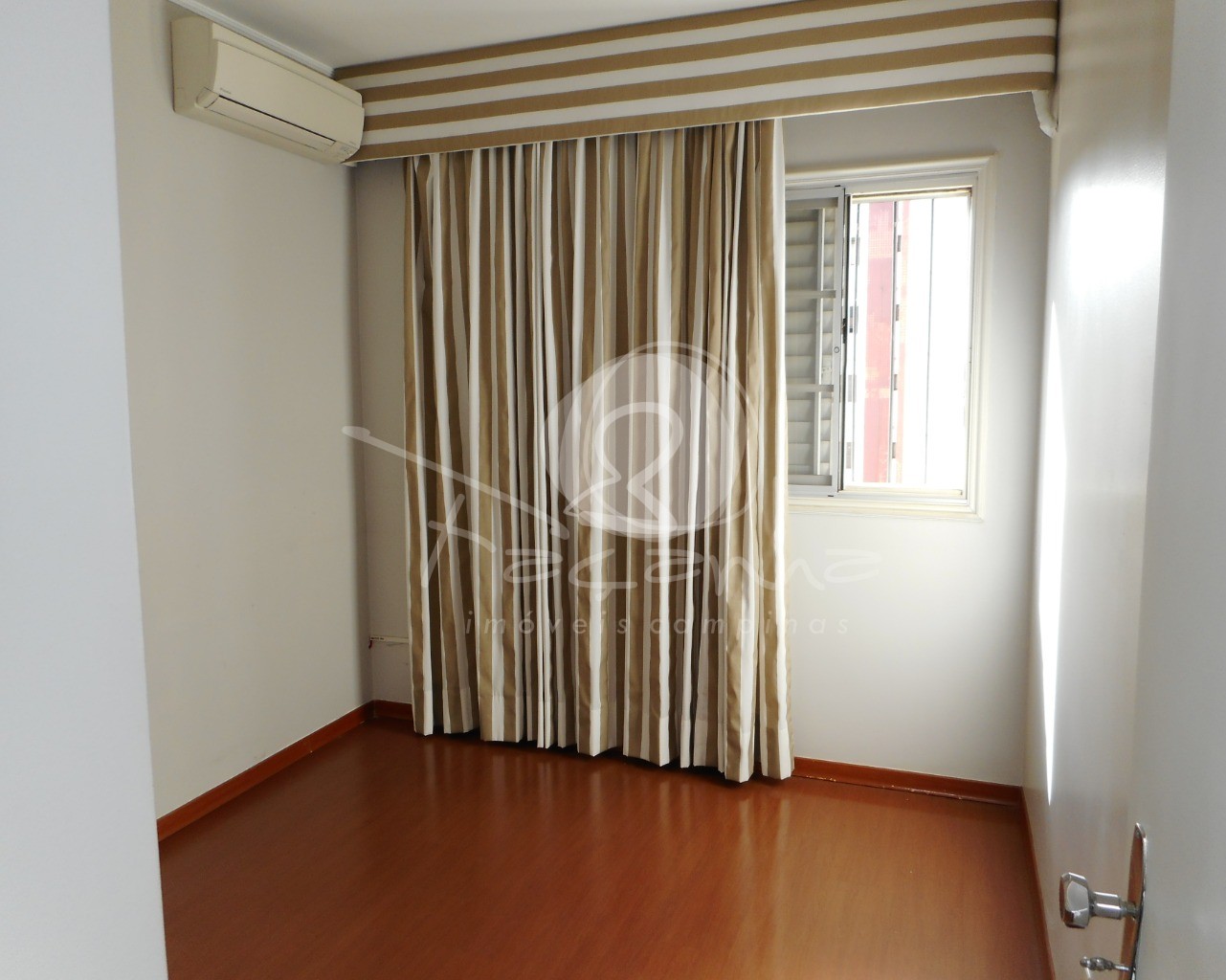 Apartamento à venda com 3 quartos, 114m² - Foto 5