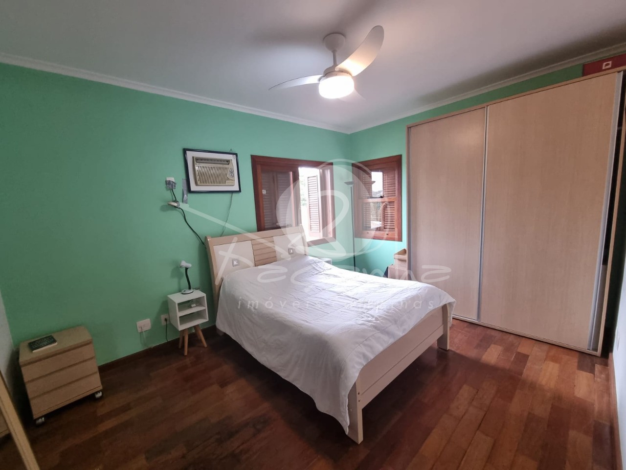 Casa de Condomínio à venda com 5 quartos, 350m² - Foto 10