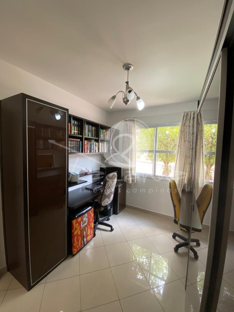 Casa de Condomínio à venda com 4 quartos, 210m² - Foto 5