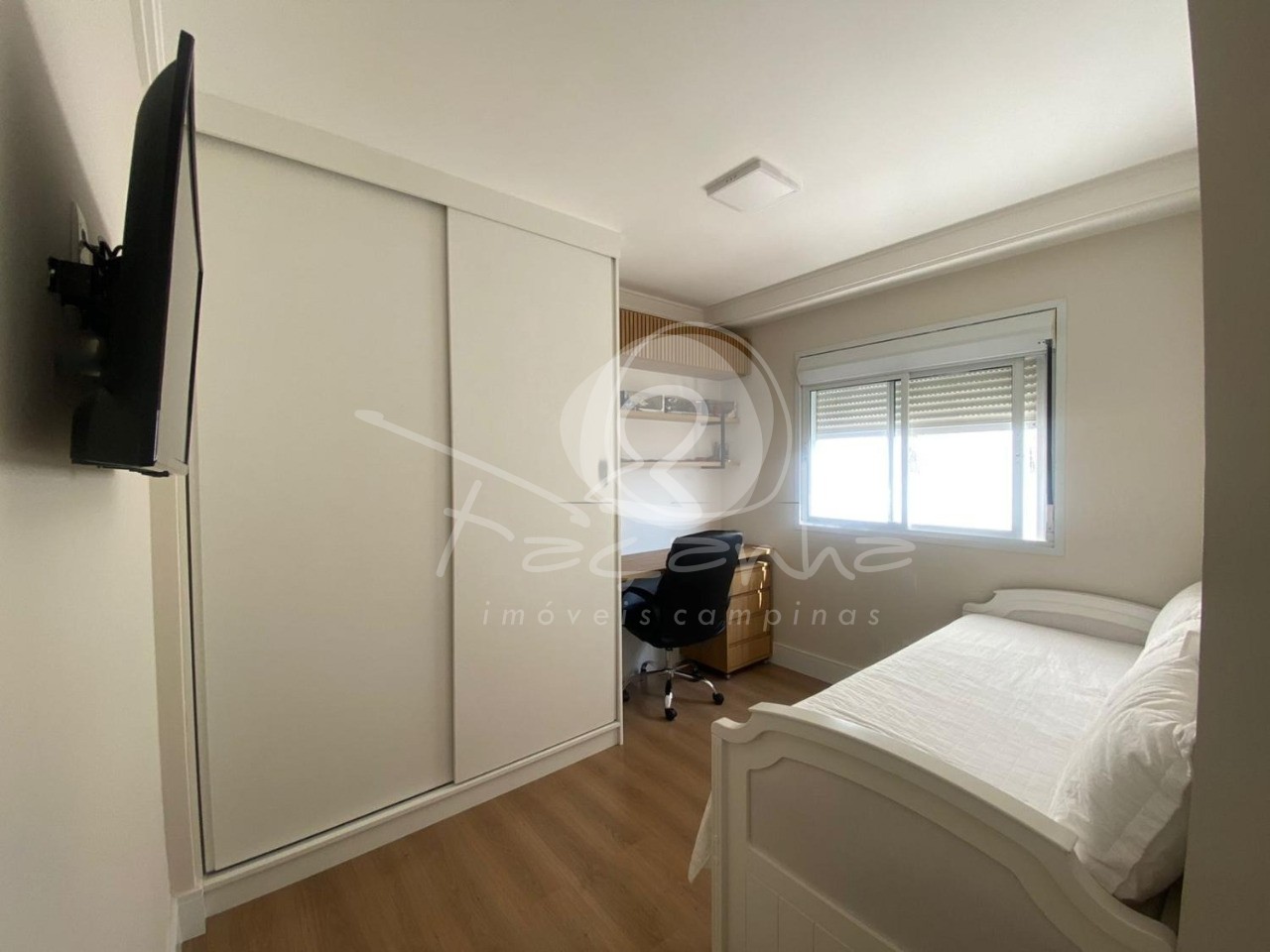 Apartamento à venda com 3 quartos, 135m² - Foto 9