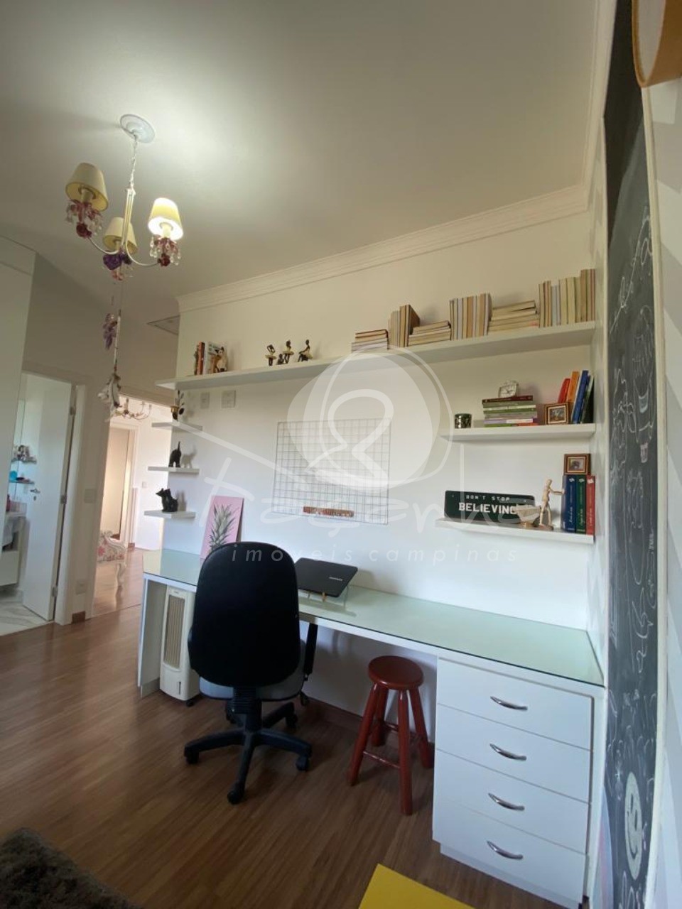 Casa de Condomínio à venda com 4 quartos, 210m² - Foto 12