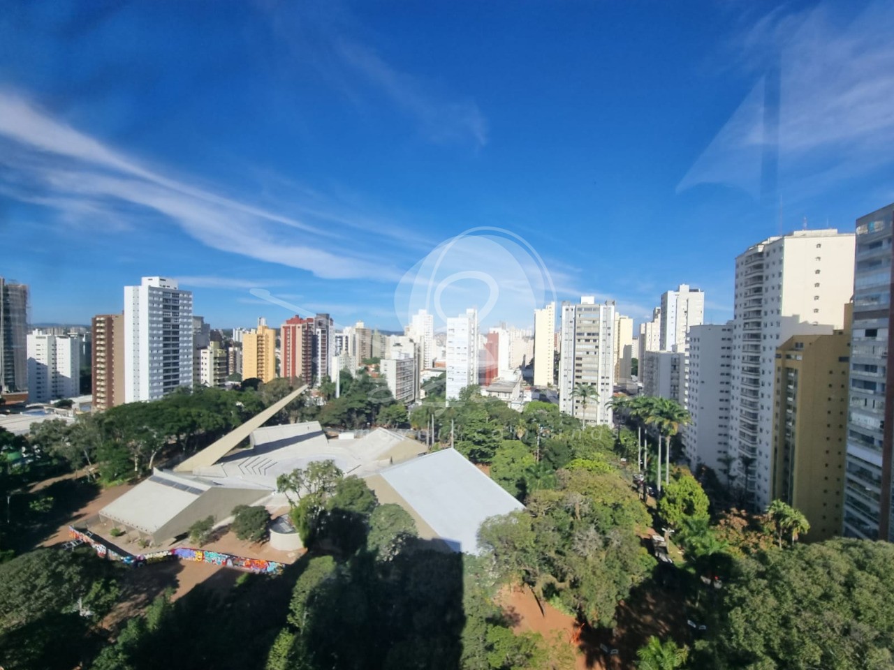 Apartamento à venda e aluguel com 4 quartos, 200m² - Foto 3