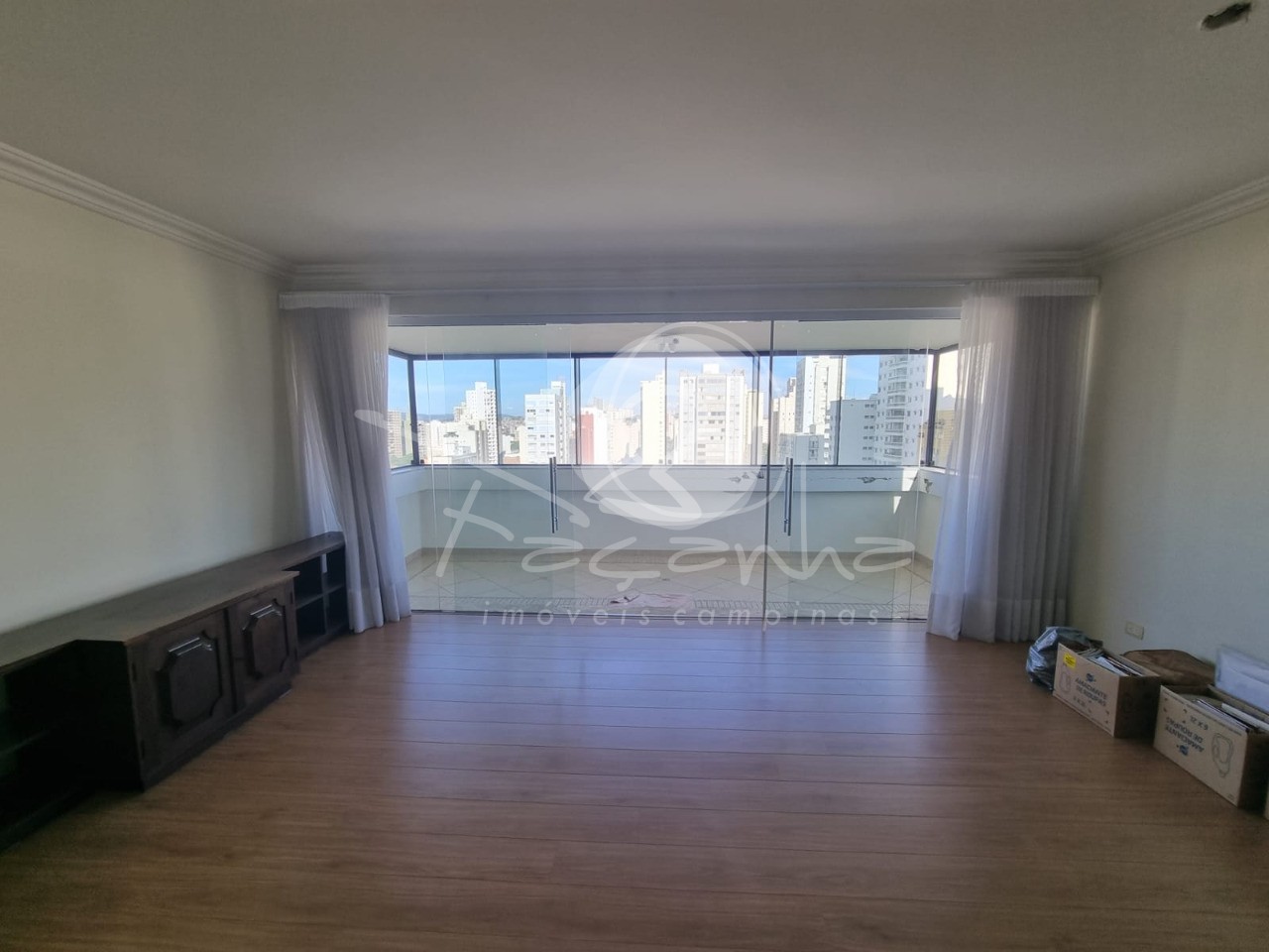 Apartamento à venda e aluguel com 4 quartos, 200m² - Foto 2