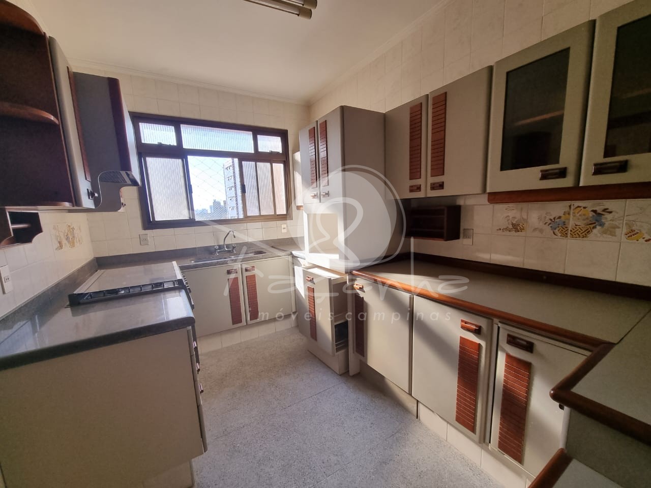 Apartamento à venda com 3 quartos, 150m² - Foto 17