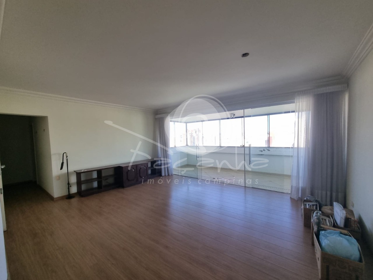 Apartamento à venda e aluguel com 4 quartos, 200m² - Foto 1