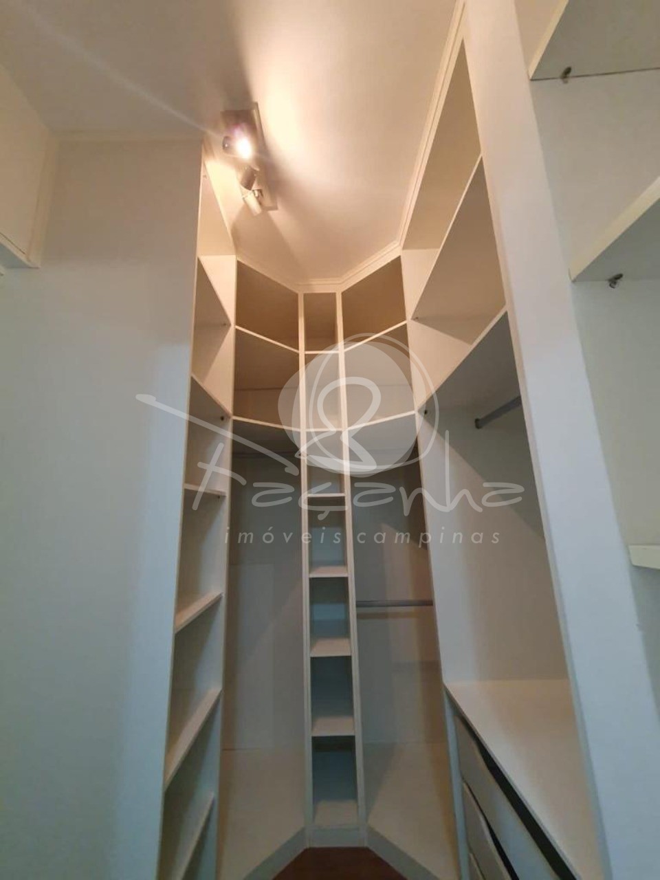 Apartamento à venda com 4 quartos, 147m² - Foto 10