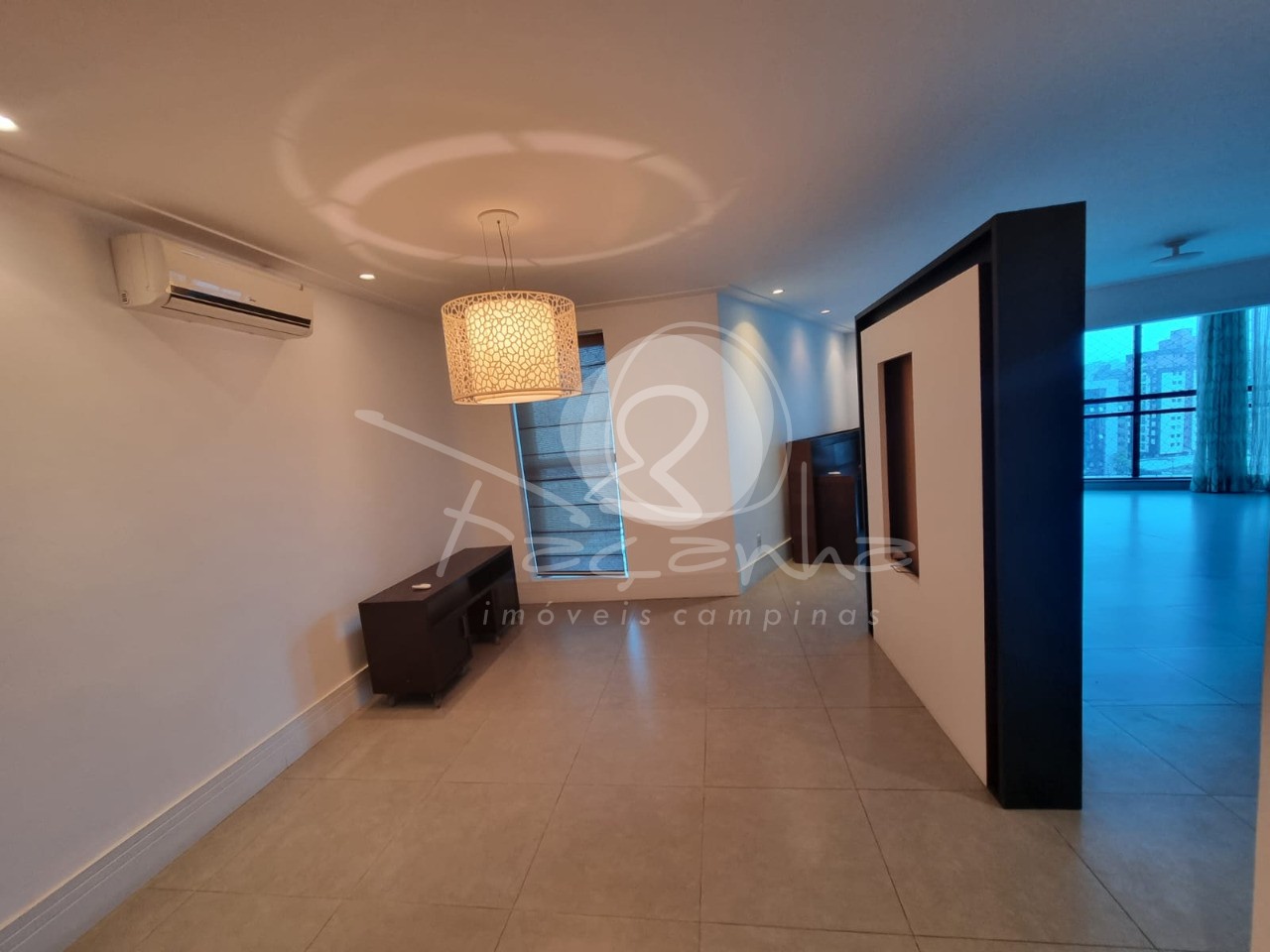 Apartamento à venda com 4 quartos, 246m² - Foto 4