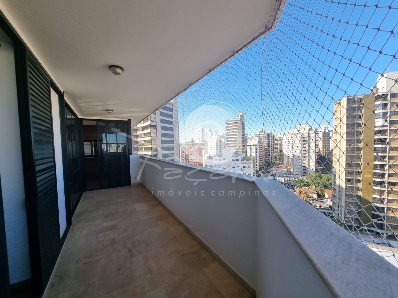 Apartamento à venda com 4 quartos, 276m² - Foto 5