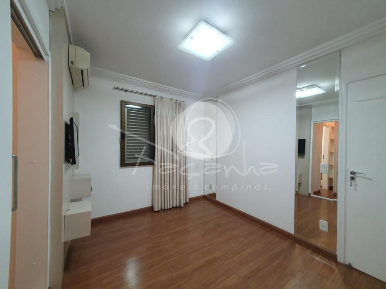 Apartamento à venda com 4 quartos, 147m² - Foto 11