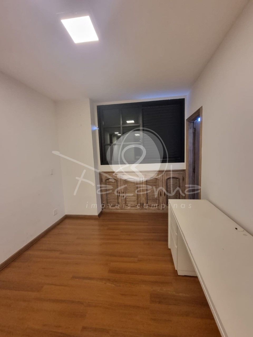 Apartamento à venda com 4 quartos, 276m² - Foto 20