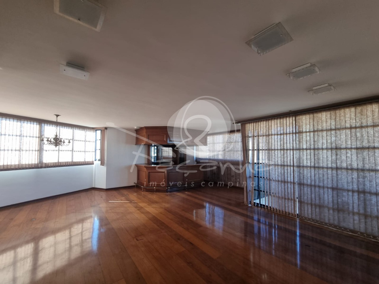 Apartamento à venda com 4 quartos, 276m² - Foto 30