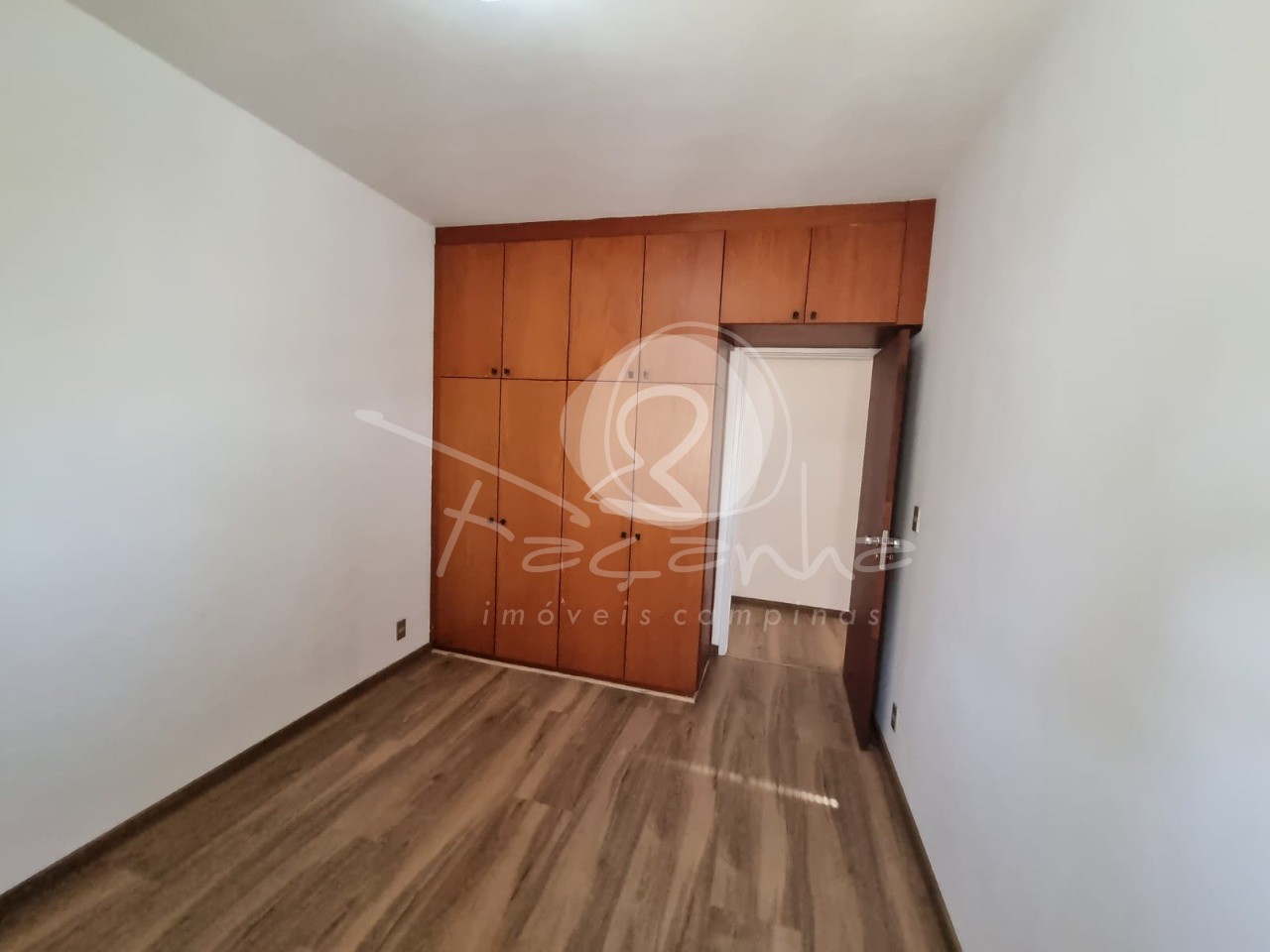 Apartamento à venda com 2 quartos, 74m² - Foto 7